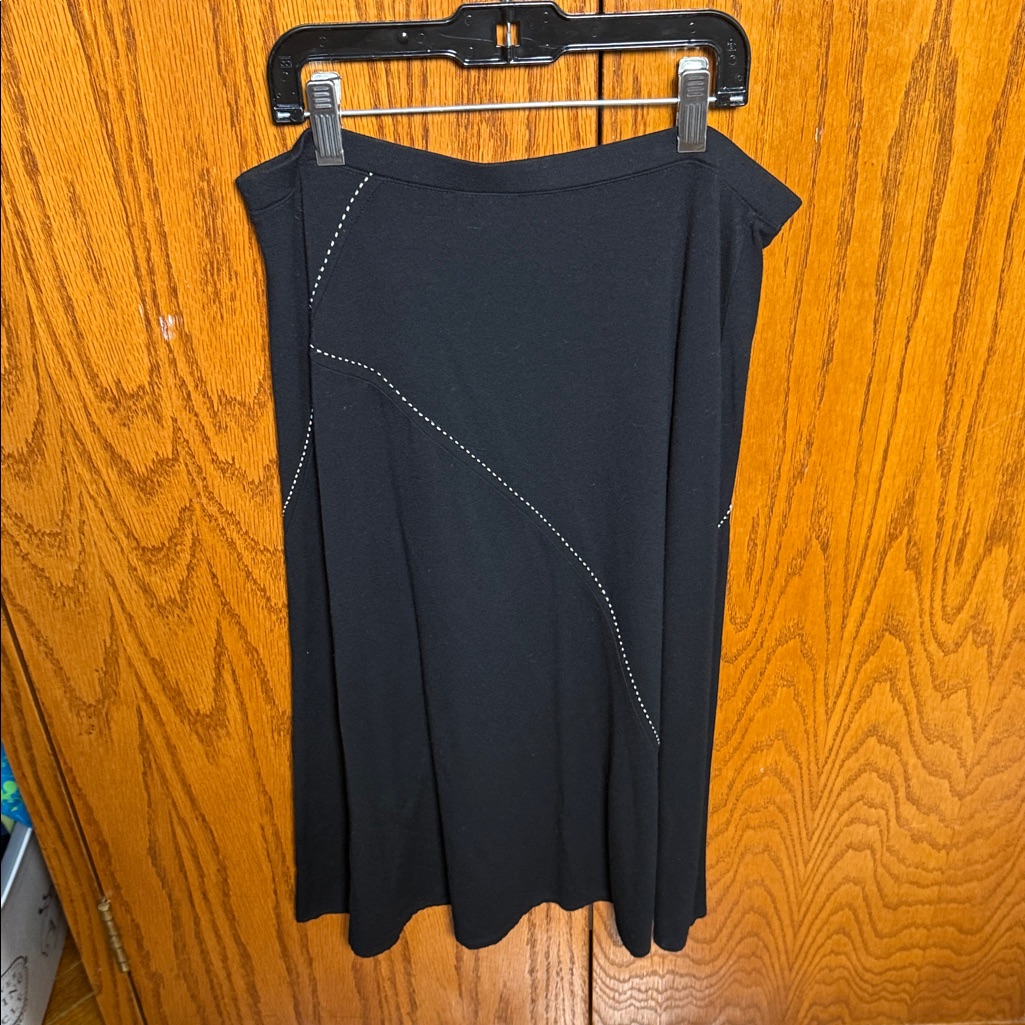 Black Women's A-Line Skirt With Subtle Dot Detail